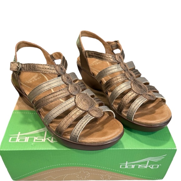 Dansko Drea Multi Metallic Wedge Leather Sandals Size 38 - Picture 1 of 15